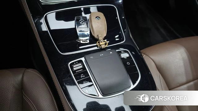 Mercedes-Benz E-Class W213 id 3893179 из Кореи 10