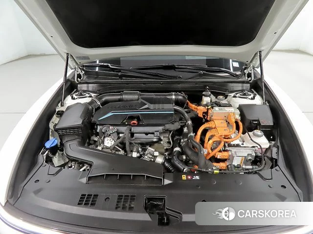 Hyundai Grandeur Hybrid (GN7) id 4194897 из Кореи 10