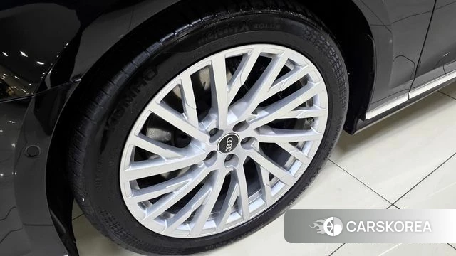 Audi A8 (D5) id 3833071 из Кореи 10