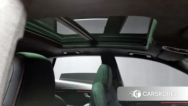 Audi RSQ8 (4M) id 2939807 из Кореи 10