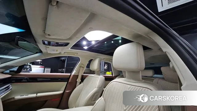 Hyundai Grandeur (GN7) id 3487483 из Кореи 10