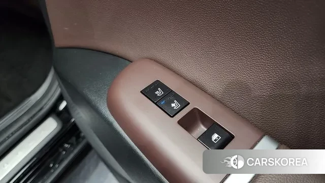 Hyundai Grandeur (GN7) id 3555071 из Кореи 10