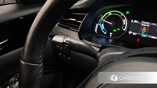 Kia K7 Premier Hybrid id 4317123 из Кореи 10