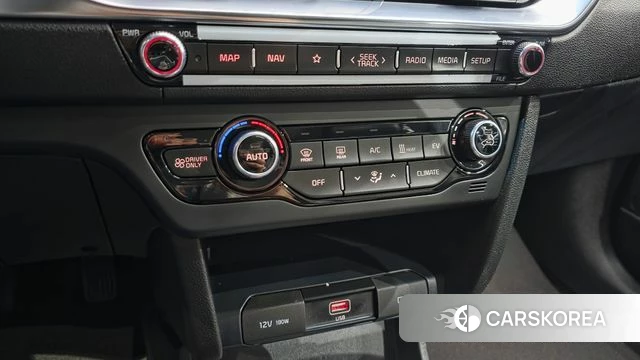 Kia Niro Plus id 4701855 из Кореи 10