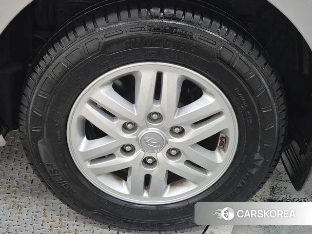 Hyundai The New Grand Starex id 4625740 из Кореи 10