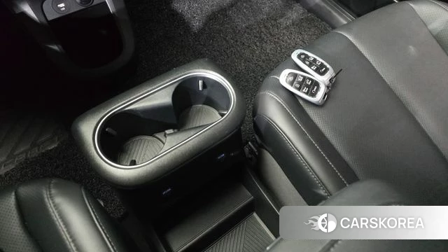 Hyundai Ionic 5 id 4409737 из Кореи 10