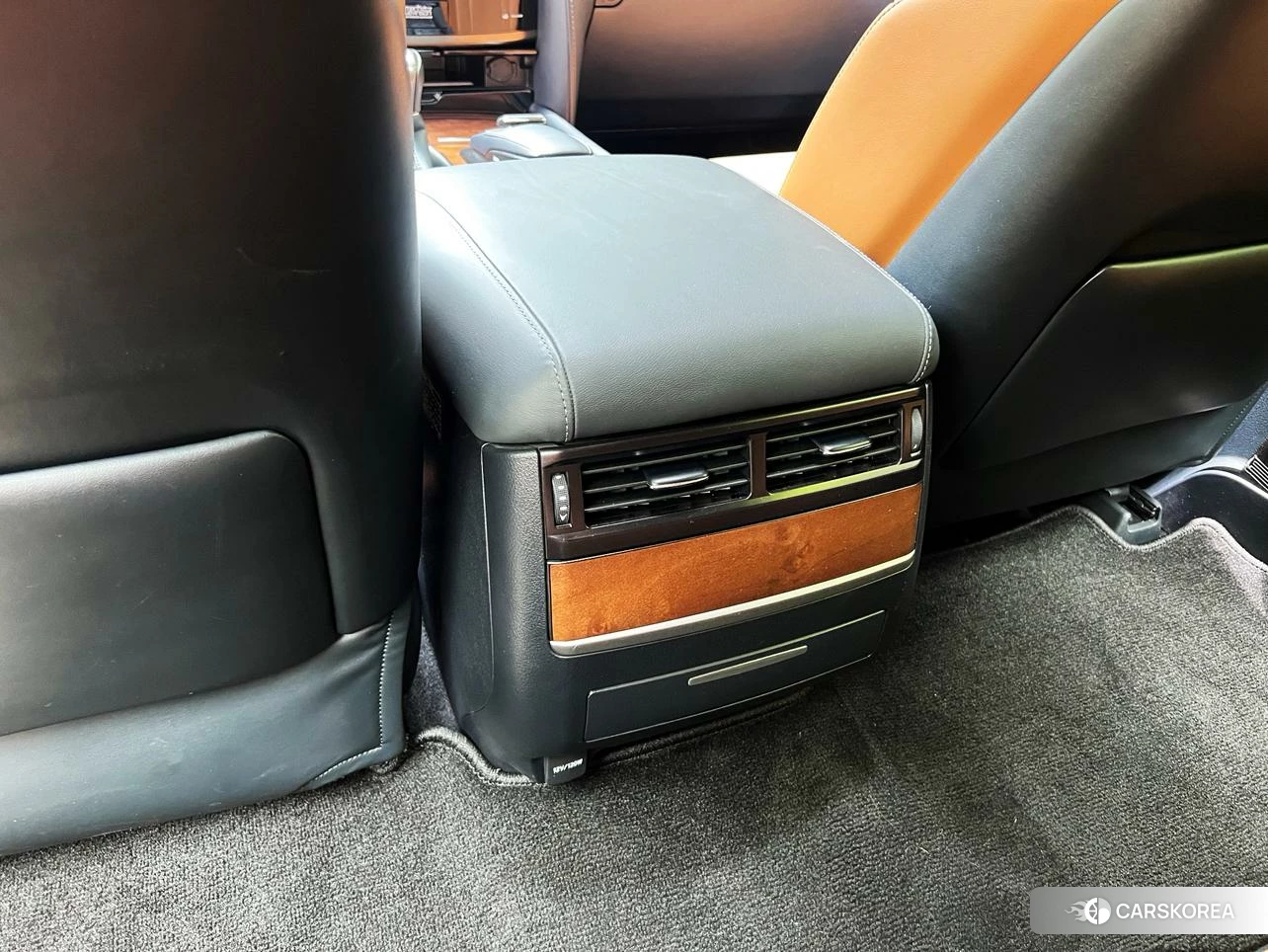 Lexus LX id 4510834 из Китая 10