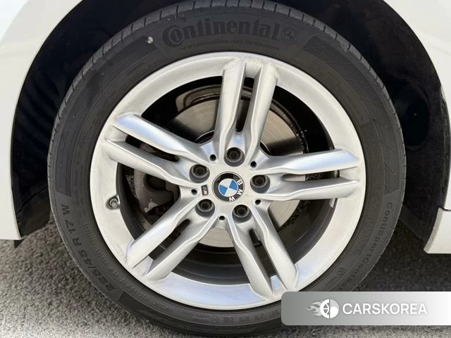BMW 1 series id 4297494 из Китая 10