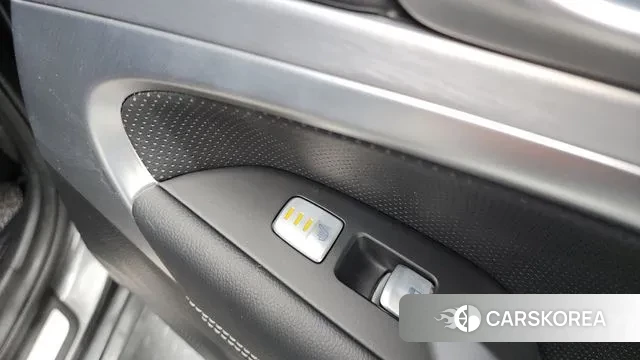 Genesis G70 id 3479863 из Кореи 10