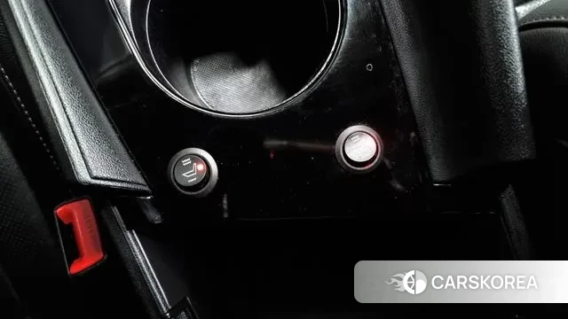 Hyundai Avante Hybrid (CN7) id 3421442 из Кореи 10