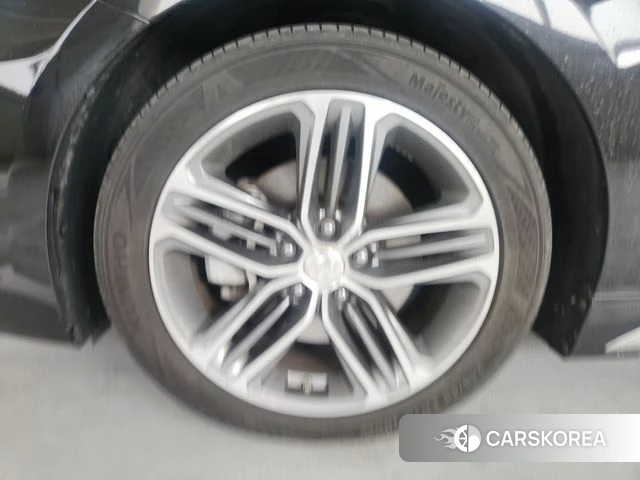 Hyundai Grandeur IG id 3942889 из Кореи 10