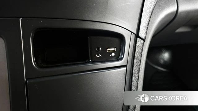 Hyundai The New Grand Starex id 4384404 из Кореи 10