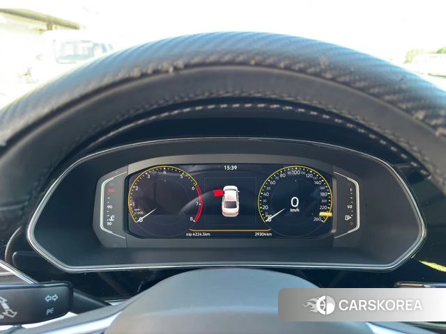 Volkswagen Passat id 4264752 из Китая 10