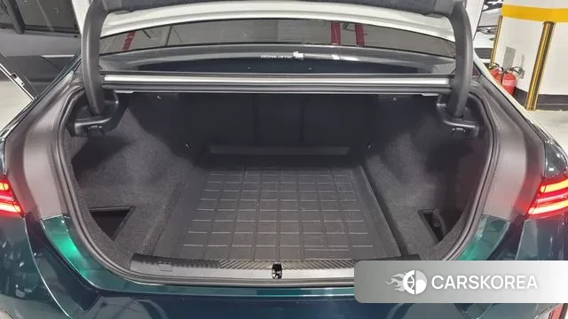 BMW 5 Series (G60) id 3750903 из Кореи 10