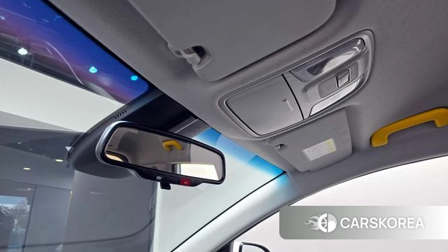 Kia Niro Plus id 3832606 из Кореи 10