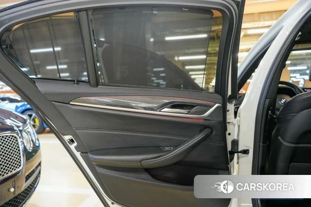 BMW 5 Series (G30) id 4446788 из Кореи 10