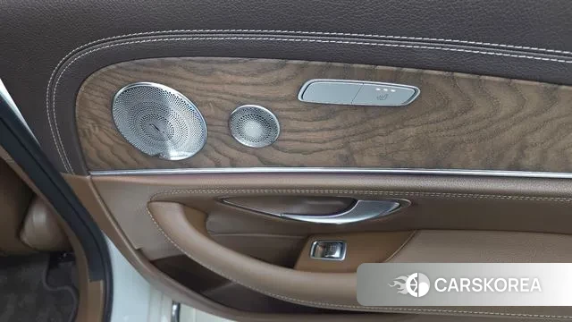 Mercedes-Benz E-Class W213 id 3766592 из Кореи 10