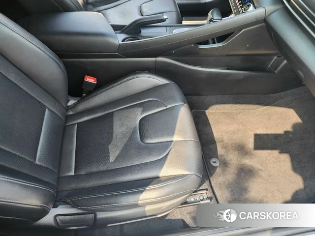 Hyundai Avante (CN7) id 4475954 из Кореи 10