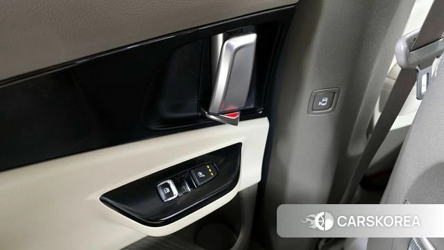 Kia Carnival 4th generation id 3915736 из Кореи 10