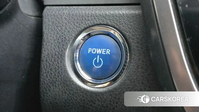 Toyota Camry (XV70) id 4765496 из Кореи 10