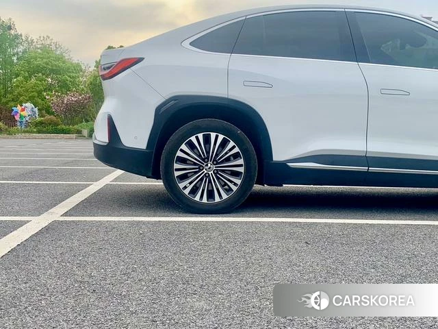 Weilai EC6 id 4198762 из Китая 10