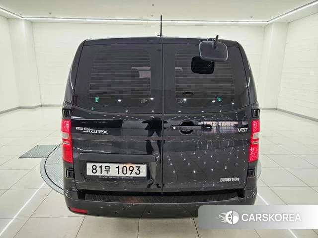 Hyundai The New Grand Starex id 3867136 из Кореи 10