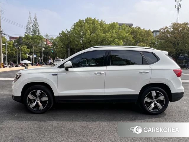 Volkswagen Tuyue id 4239164 из Китая 10