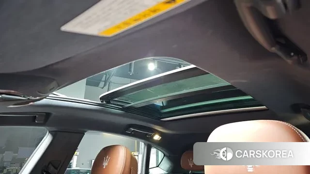 Maserati Levante id 3592904 из Кореи 10