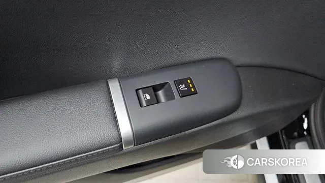 Hyundai Grandeur (GN7) id 3599401 из Кореи 10