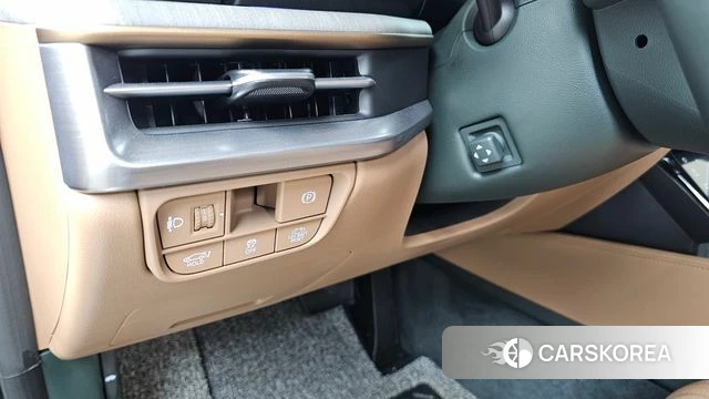 Hyundai Grandeur Hybrid (GN7) id 4548587 из Кореи 10