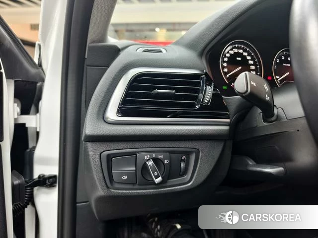 BMW 1 series id 4277143 из Китая 10