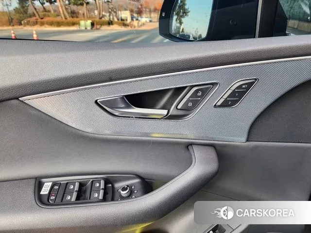 Audi Q7 (4M) id 3411153 из Кореи 10