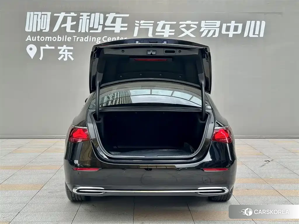 Mercedes-Benz E-Class id 4577661 из Китая 10