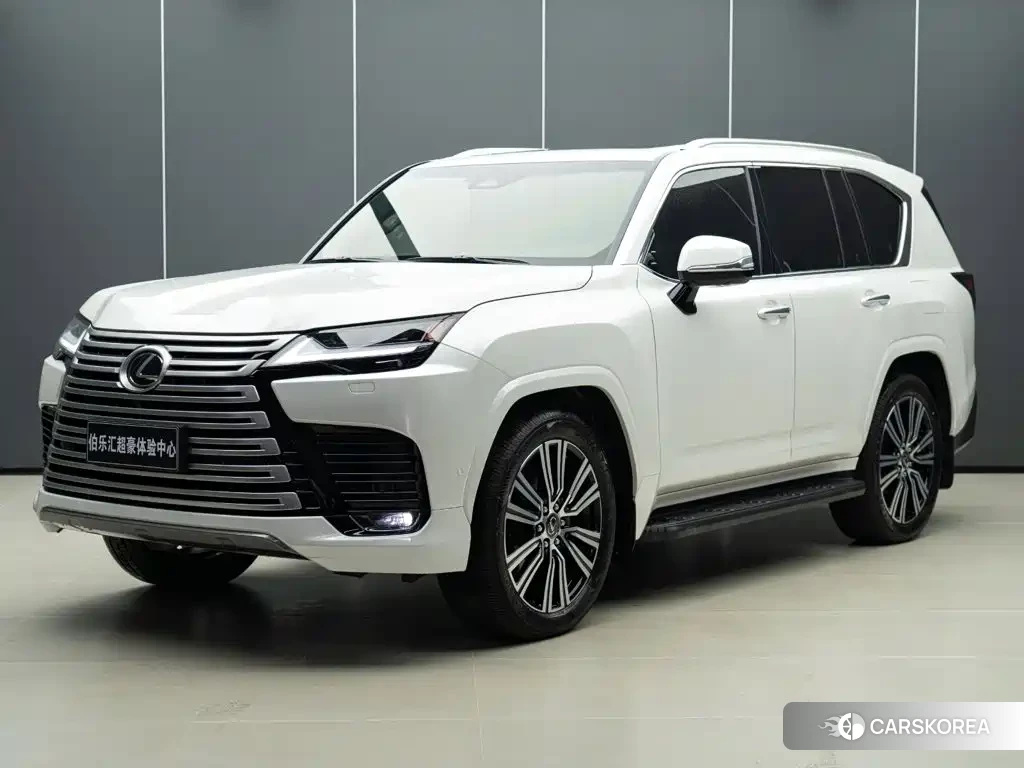 Lexus LX id 4664535 из Китая 10