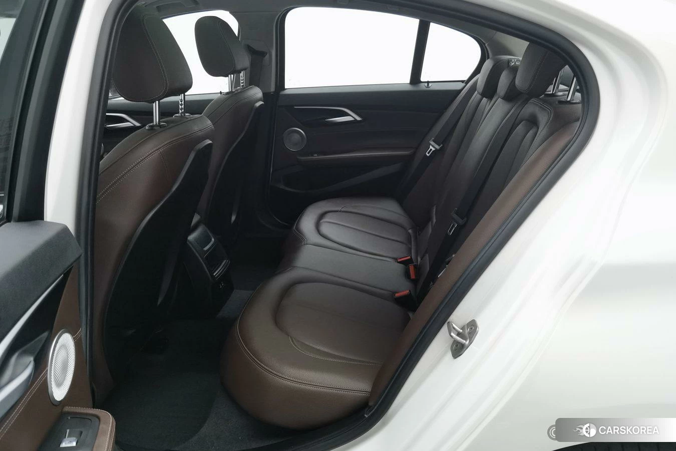 BMW 1 series id 4510879 из Китая 10