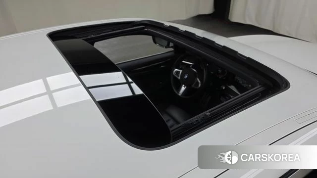 BMW 5 Series (G30) id 3871707 из Кореи 10