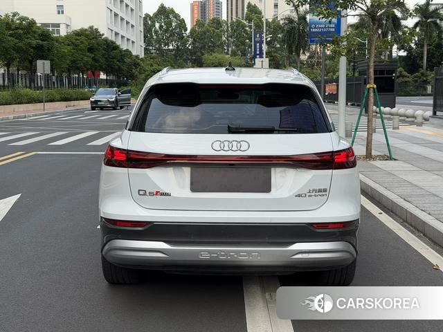 Audi Q5 e-tron id 4263918 из Китая 10