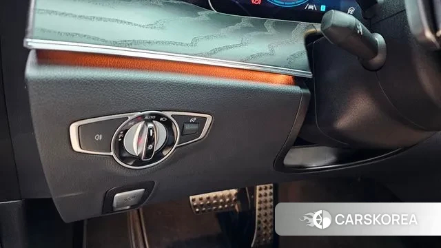 Mercedes-Benz E-Class W213 id 2931846 из Кореи 10