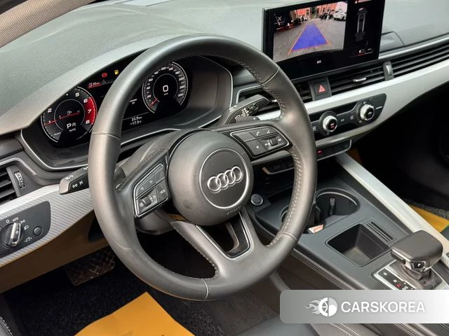 Audi A4L id 4272971 из Китая 10