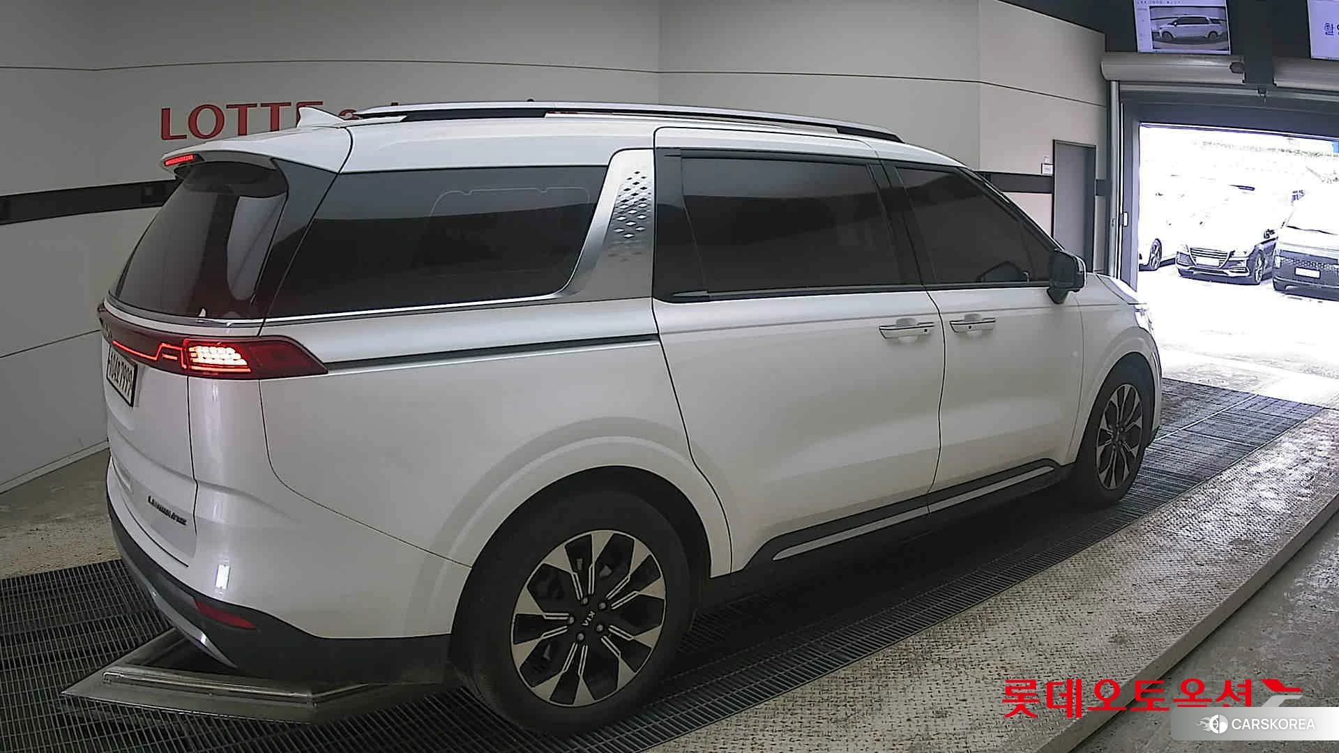 Kia Carnival Limousine id 4289576 из Кореи 10