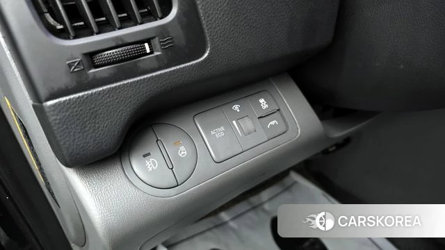 Hyundai The New Grand Starex id 3867341 из Кореи 10