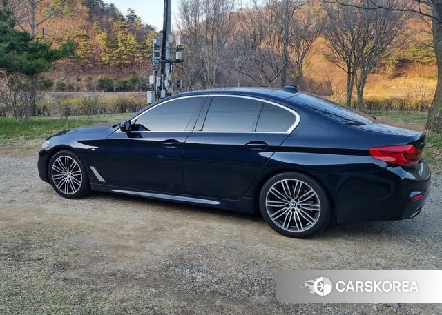 BMW 5 Series (G30) id 4895232 из Кореи 10