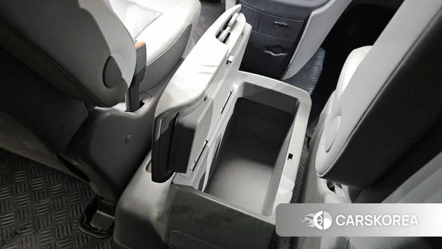 Hyundai The New Grand Starex id 4483149 из Кореи 10
