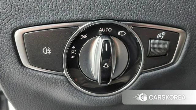 Mercedes-Benz E-Class W213 id 4223539 из Кореи 10