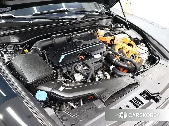 Hyundai Grandeur Hybrid (GN7) id 2939254 из Кореи 10