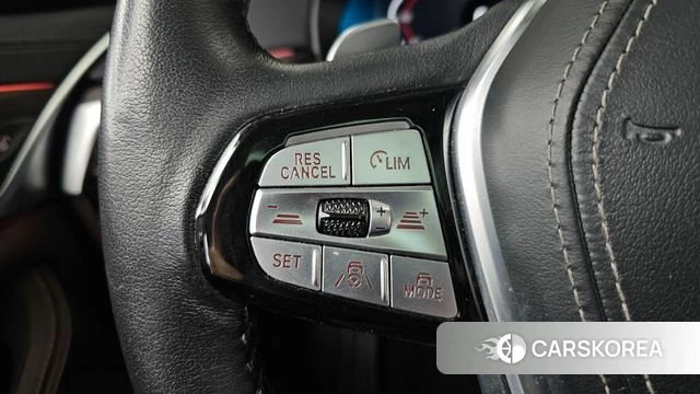 BMW 5 Series (G30) id 4187037 из Кореи 10