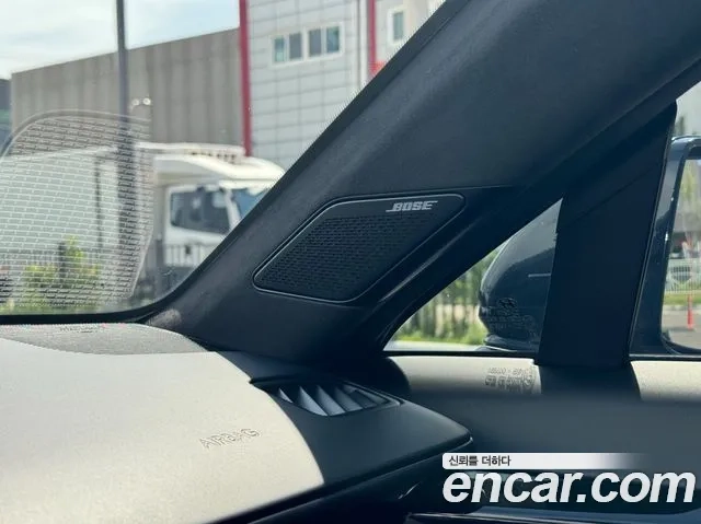 Hyundai Grandeur Hybrid (GN7) id 2948555 из Кореи 10