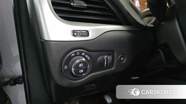 Jeep Cherokee (KL) id 3853862 из Кореи 10