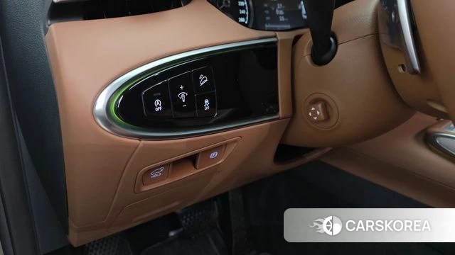 Genesis GV70 id 4292366 из Кореи 10