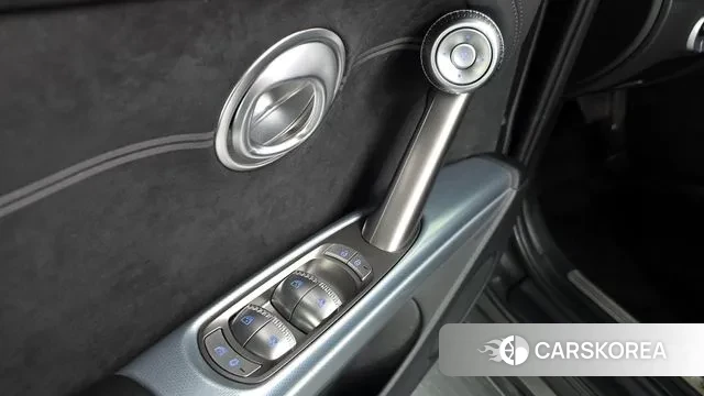 Genesis GV60 id 3538954 из Кореи 10